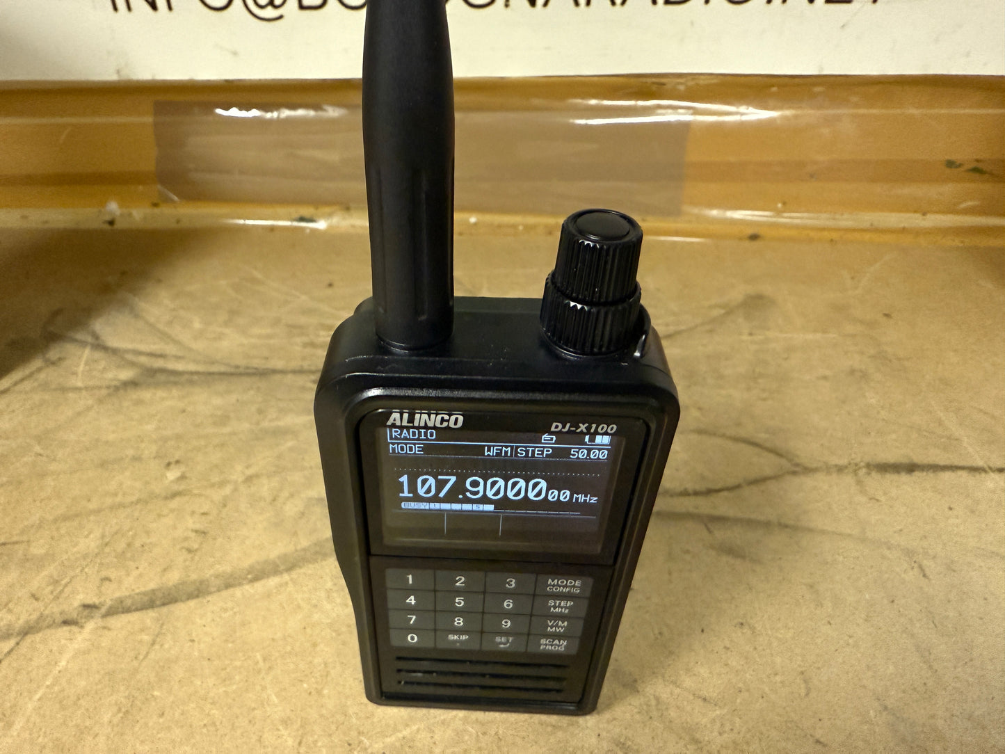 Alinco dJ X 100 pari al nuovo garanzia ufficiale
