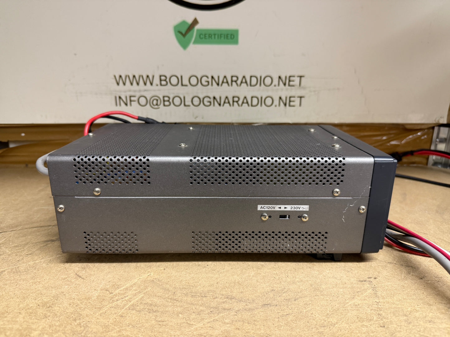 Kenwood ps 33 alimentatore di linea 12 volt 15A.