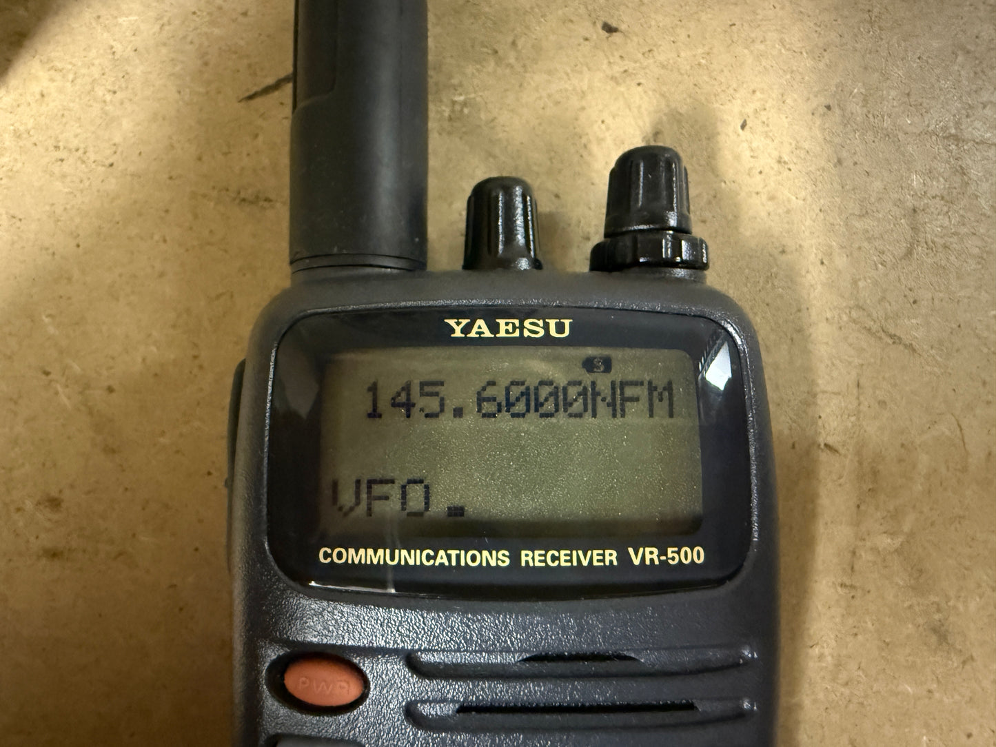 Yaesu VR 500 pari al nuovo display perfetto