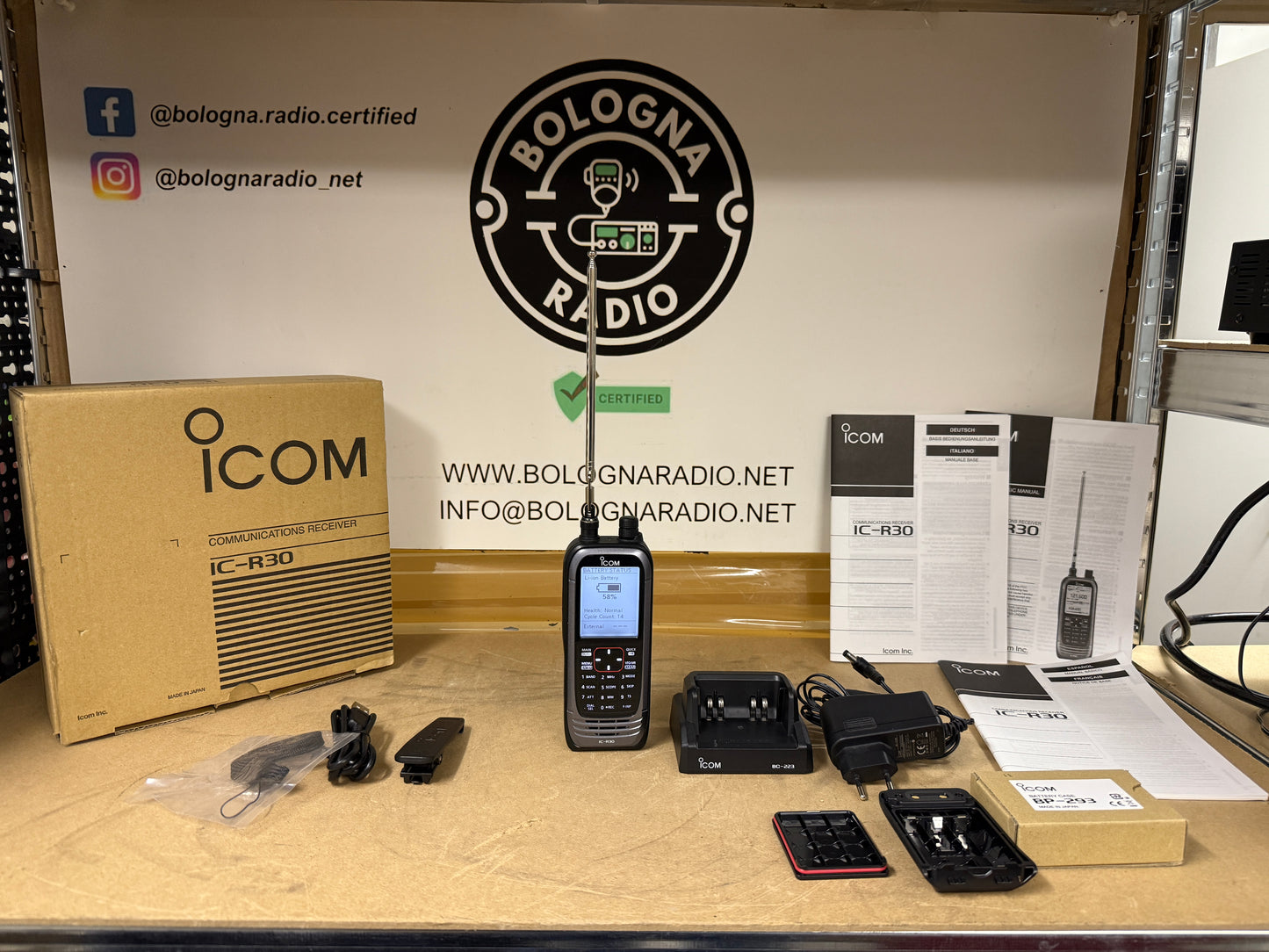 Icom ic r30 pari al nuovo + bp293