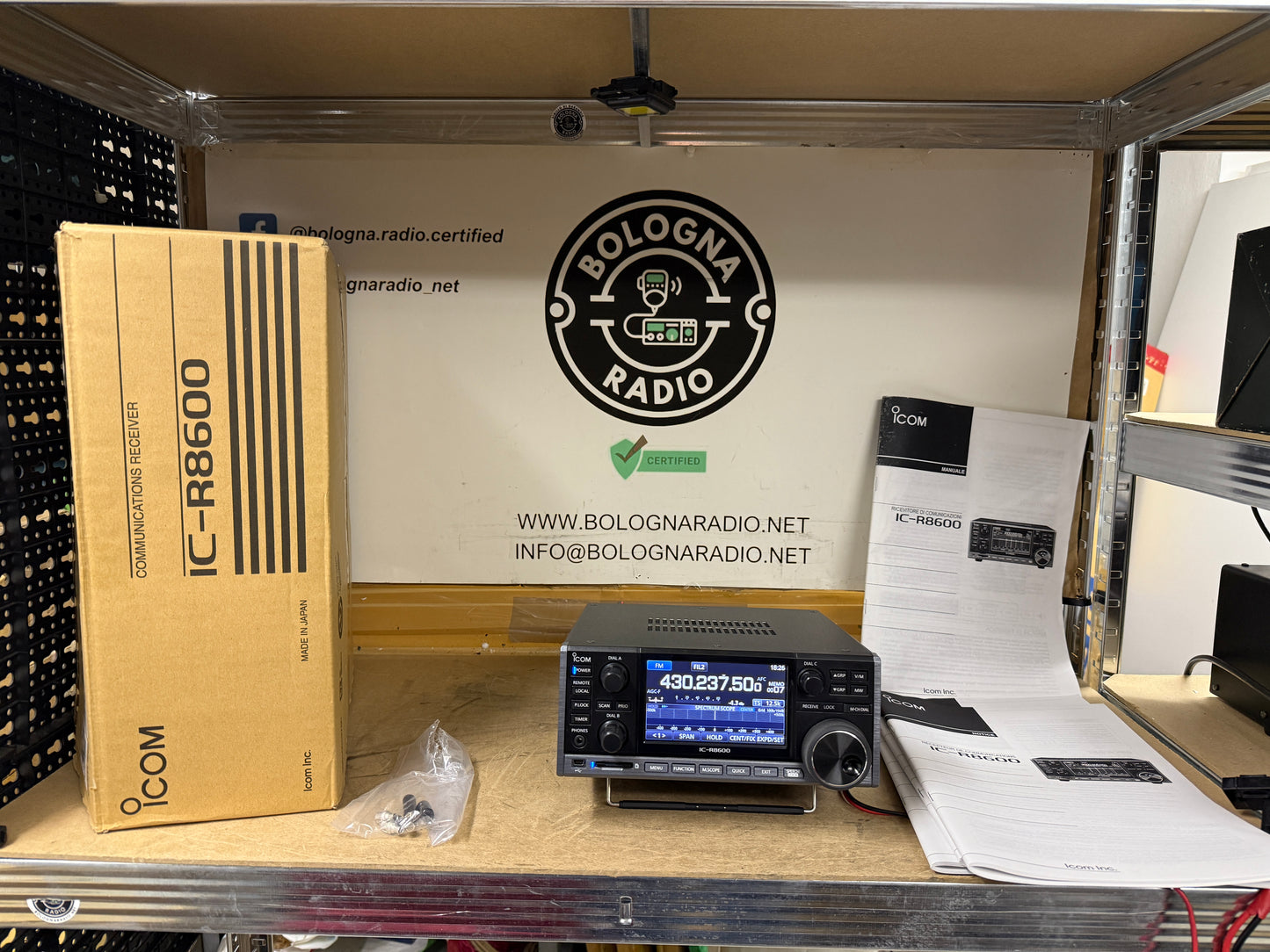 Icom ic r 8600 pari al nuovo Garanzia Ufficiale fino al 2029