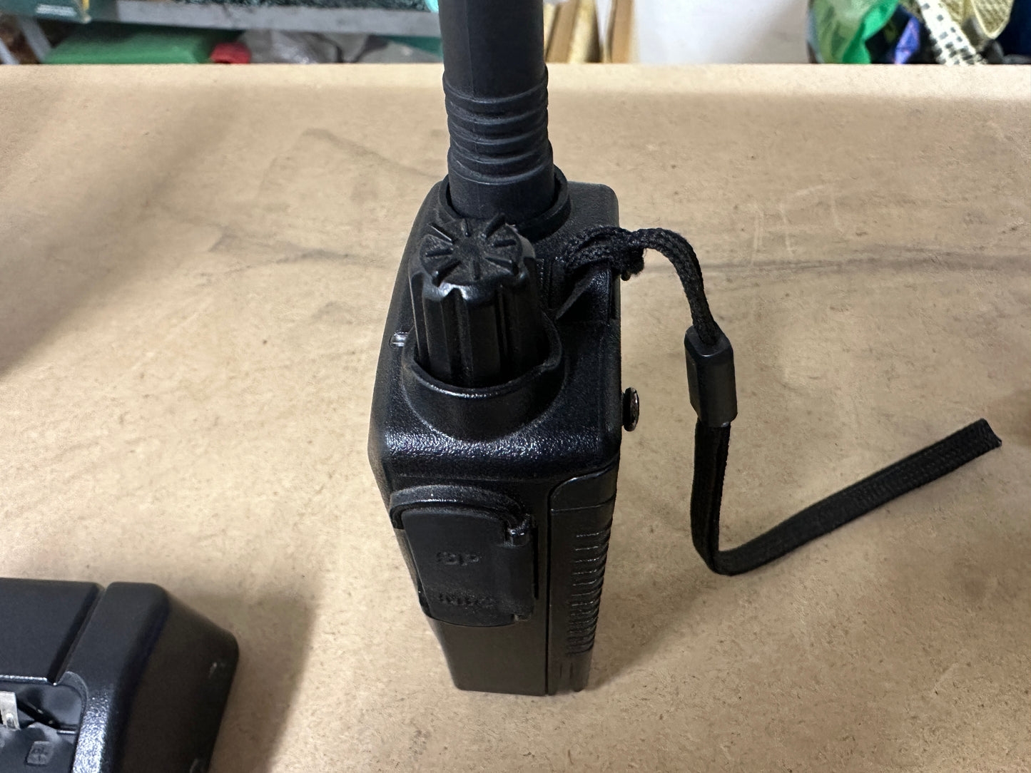 Yaesu FT 4 X + mike SSM-17B