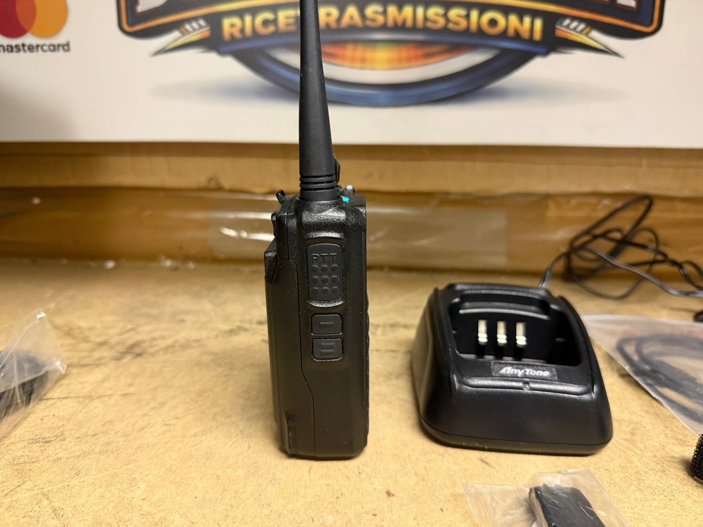 ANYTONE AT-D878UVII PLUS - Ricetrasmettitore Portatile VHF/UHF con APRS e Bluetooth pari al nuovo