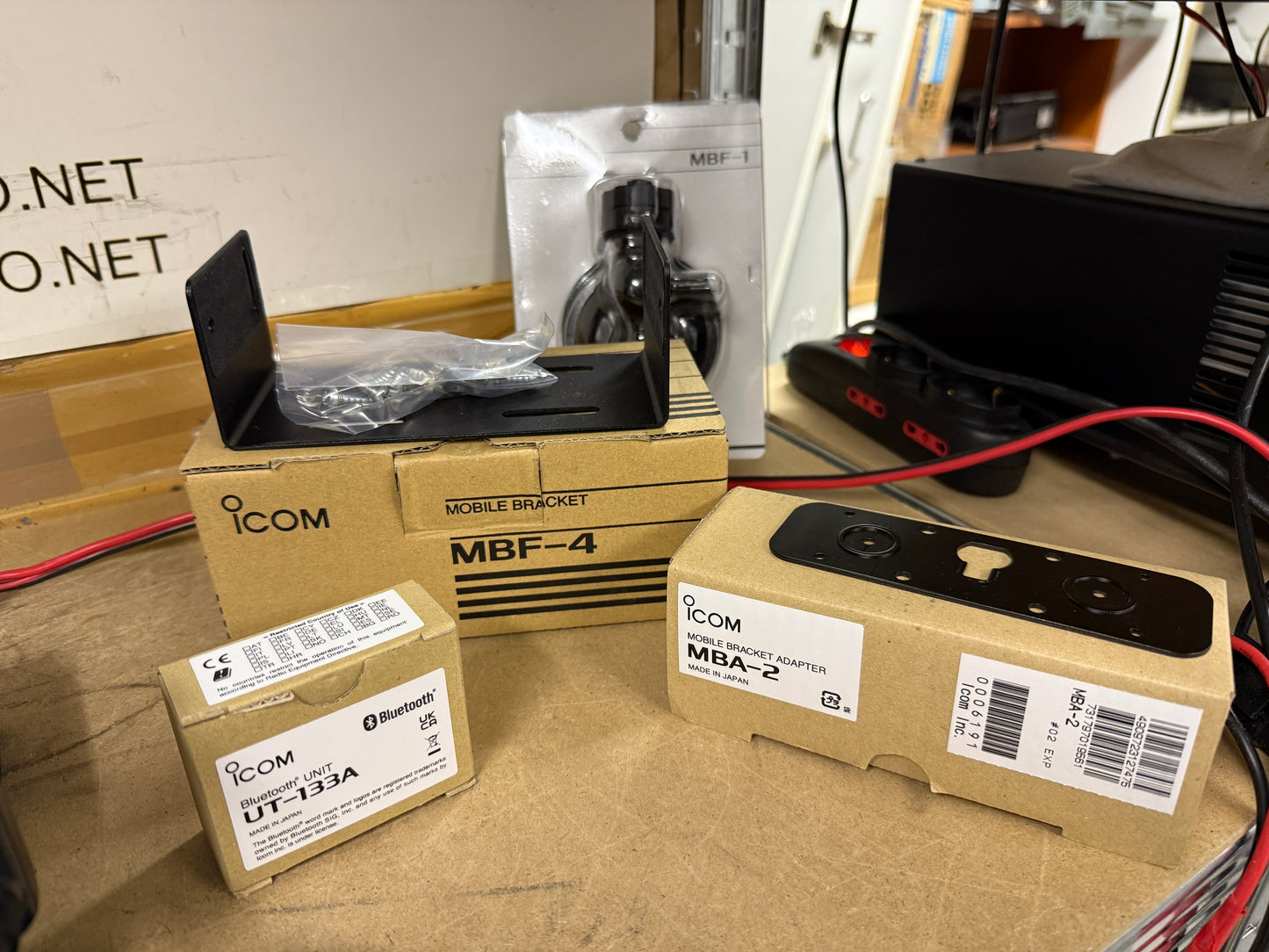 Icom ID 5100E + bluetooth + accessori 08/25 Garanzia Ufficiale