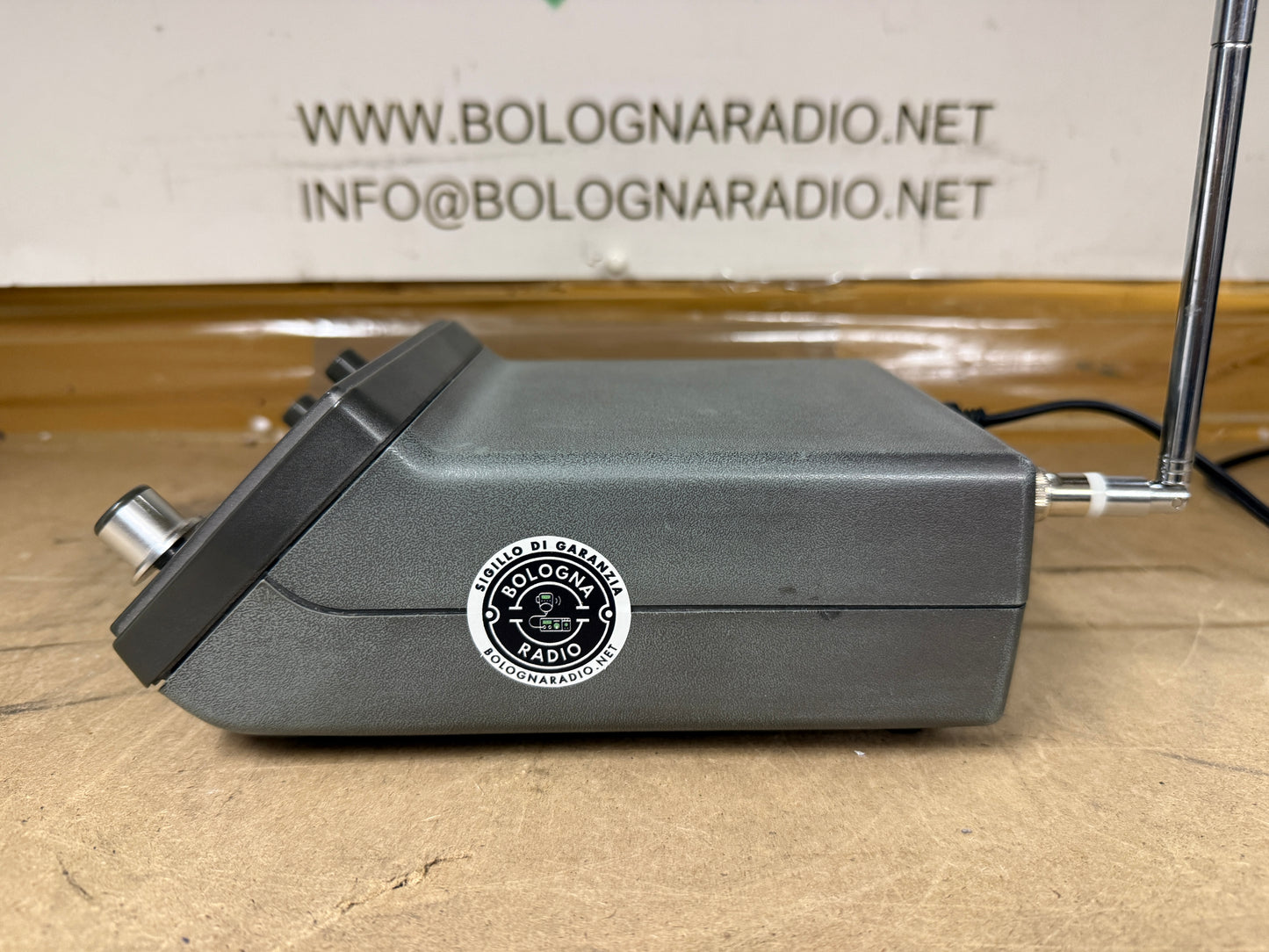 Aor 3000 perfetta revisionata AM/FM/WFM/SSB/CW Garanzia 12 Mesi.