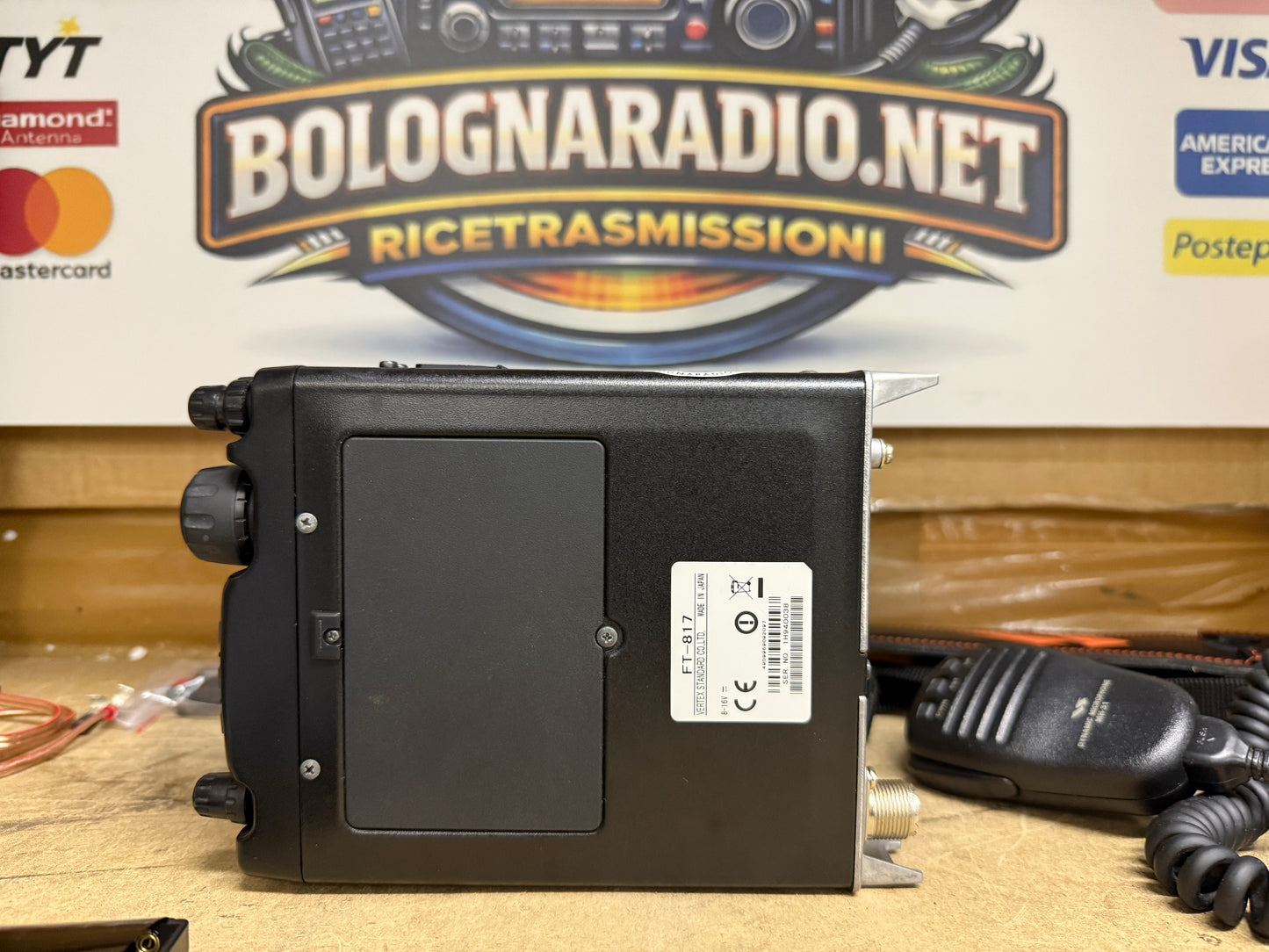 Yaesu FT 817ND pari al nuovo full set Garanzia 12 Mesi