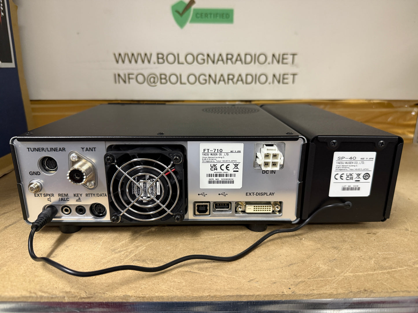 Yaesu FT-710 Aess pari al nuovo + sp40 garanzia 5 anni csyeson