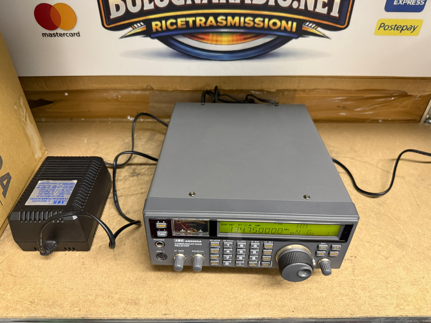 Ricevitore Aor AR 5000A pari al nuovo 0,01-3000 MHz AM / FM / WFM / SSB / CW