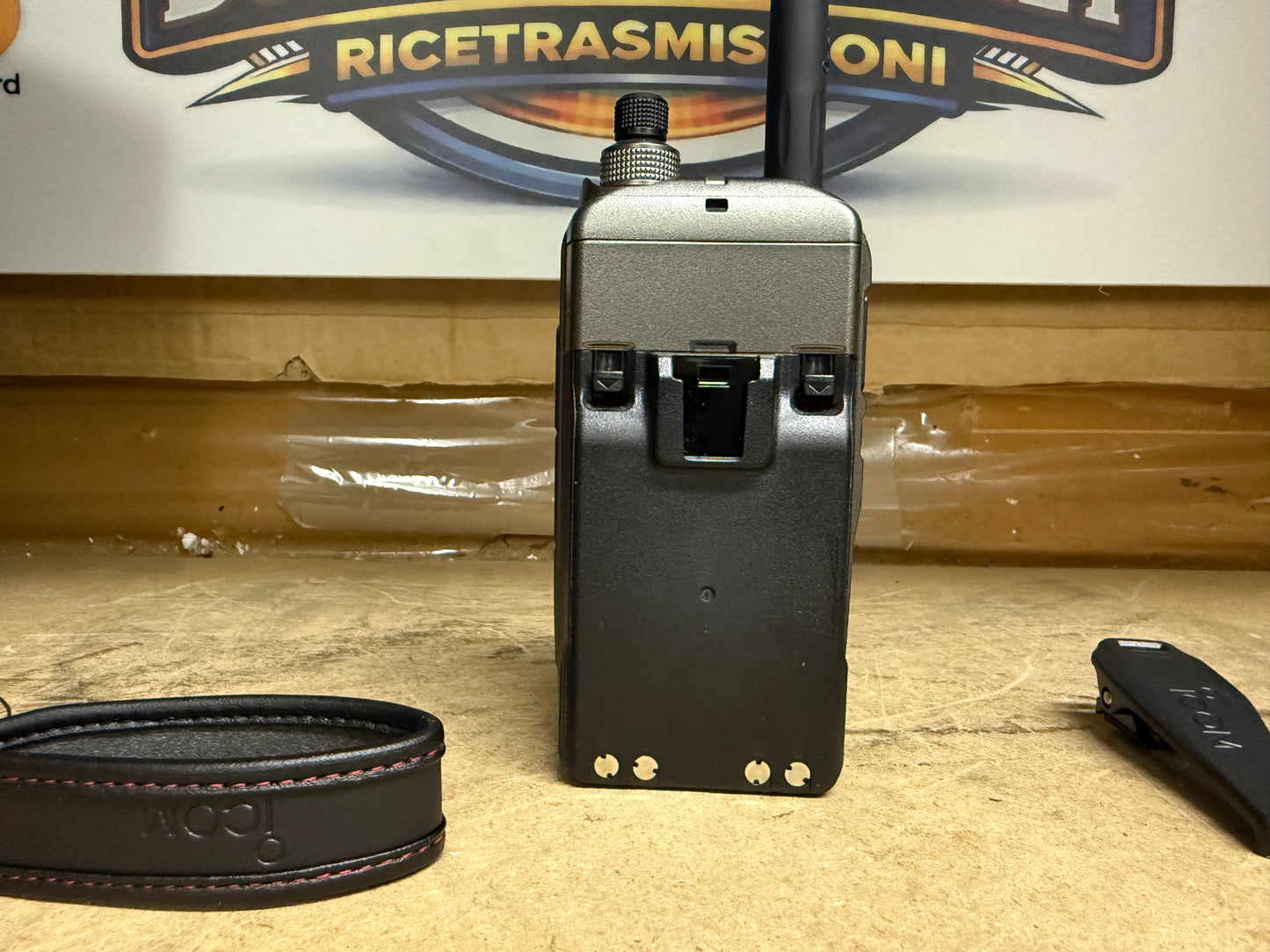 ICOM ID-52 Plus 60th Anniversary Garanzia ufficiale fino al 11/2027