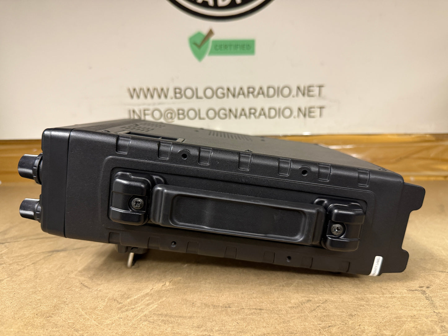 Yaesu FT 897D pari al nuovo Garanzia 12 Mesi Banda espansa imballo originale