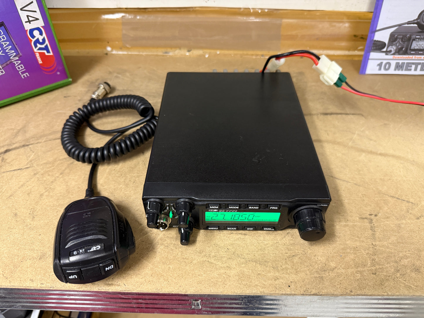 Ricetrasmettitore CRT 9900 V4 24/30 MHz pari al nuovo Garanzia 12 Mesi