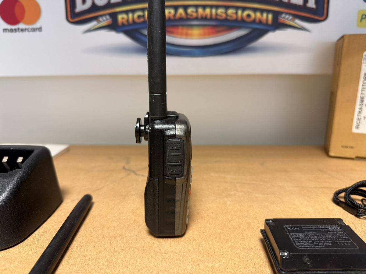 Icom ic E90 + BC139 + 2 batterie Full Set Garanzia 12 Mesi