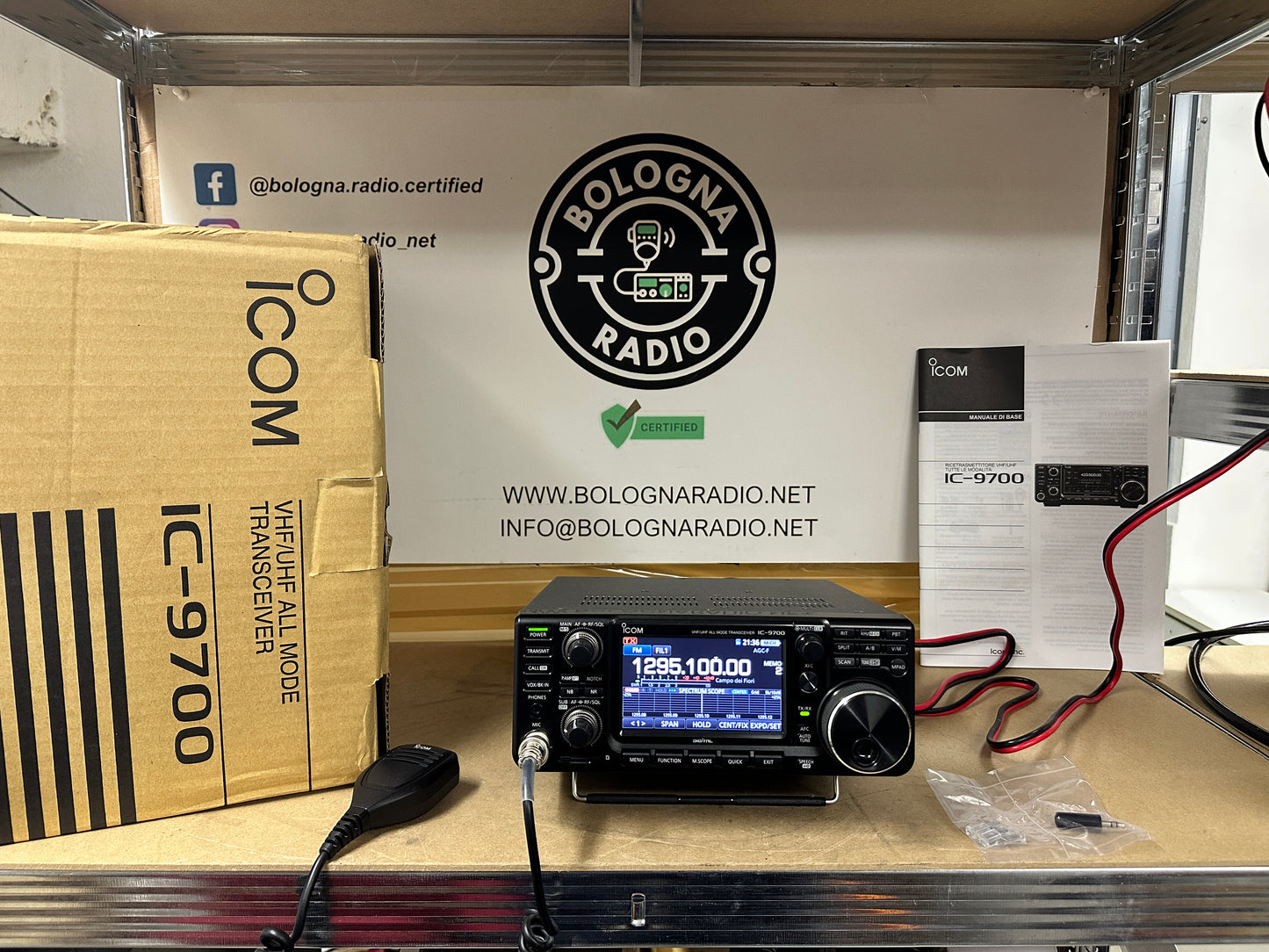 Icom ic 9700 pari nuovo full set