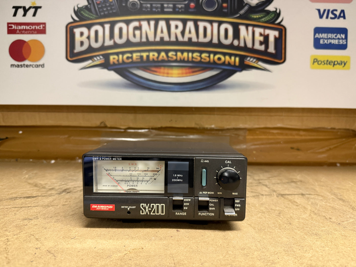 DIAMOND SX-200 Rosmetro Watmetro 1,8-200 MHz – 200W