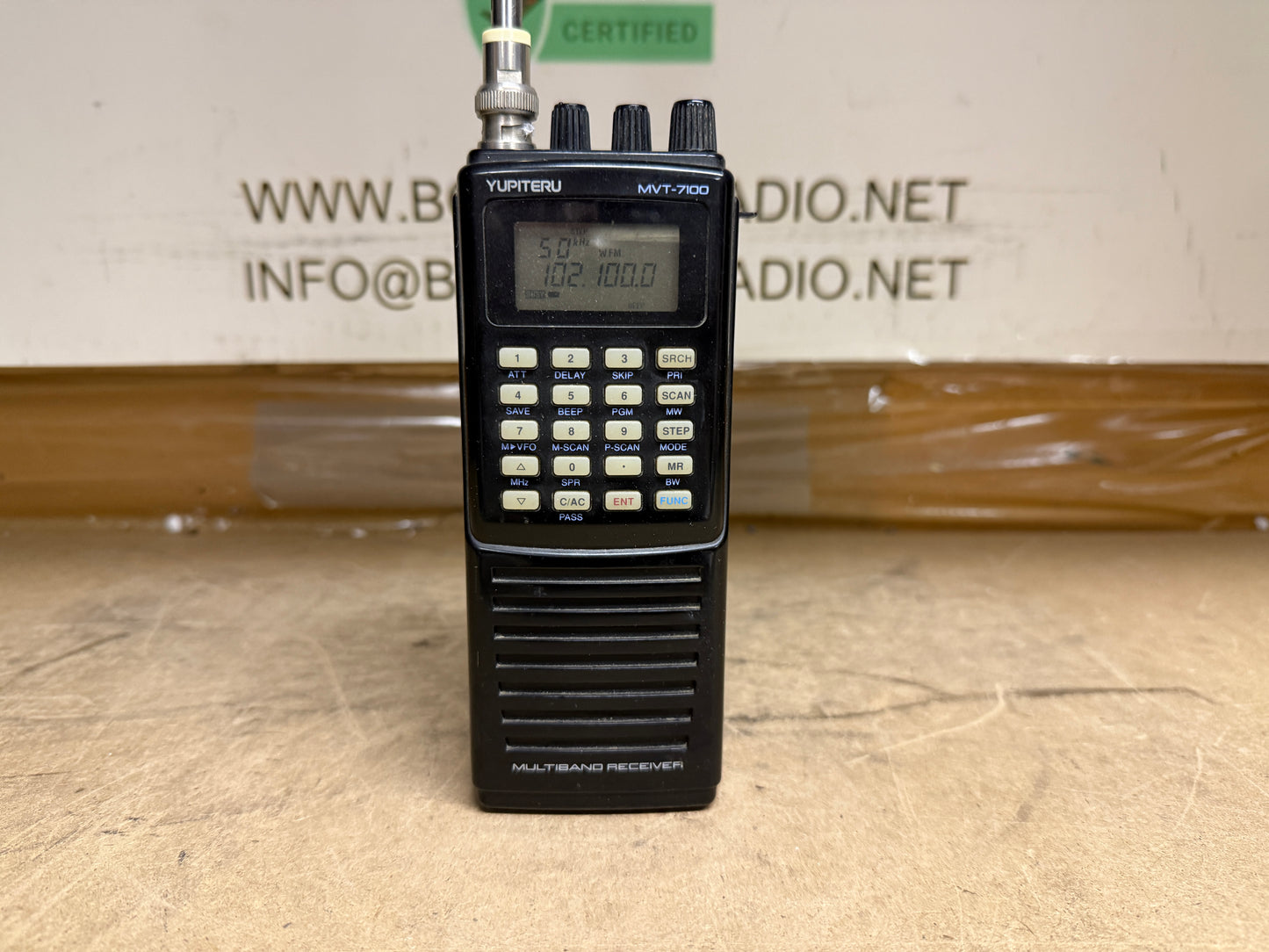 Yupiteru MVT 7100 scanner 0 - 1650 Mhz AM / FM / WFM / SSB / CW