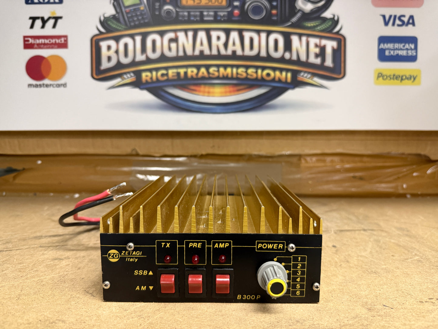Zetagi B 300P  Amplificatore Lineare 20/30 Mhz 200 watt