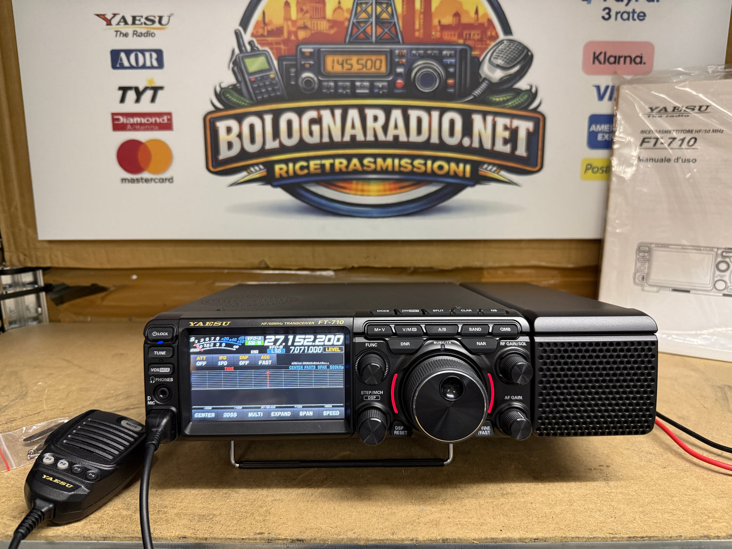 Yaesu FTDX 710 AESS pari al Nuovo Garanzia 12 mesi