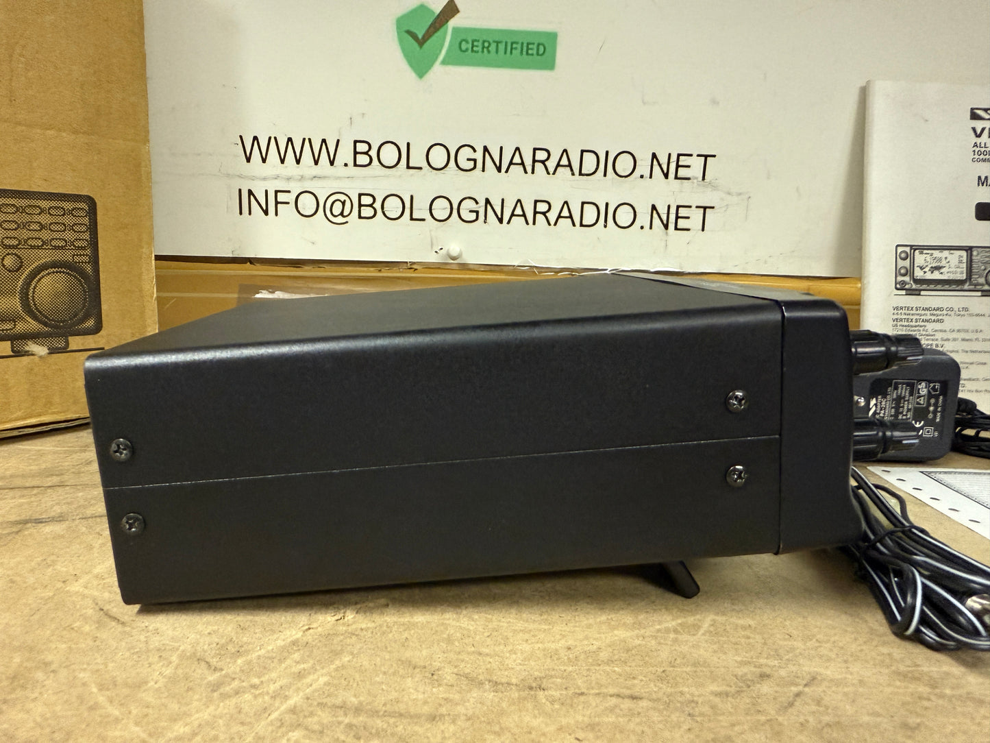 Yaesu VR 5000 pari al nuovo display OK imballo originale 0 ~ 2600 MHz garanzia 12 mesi