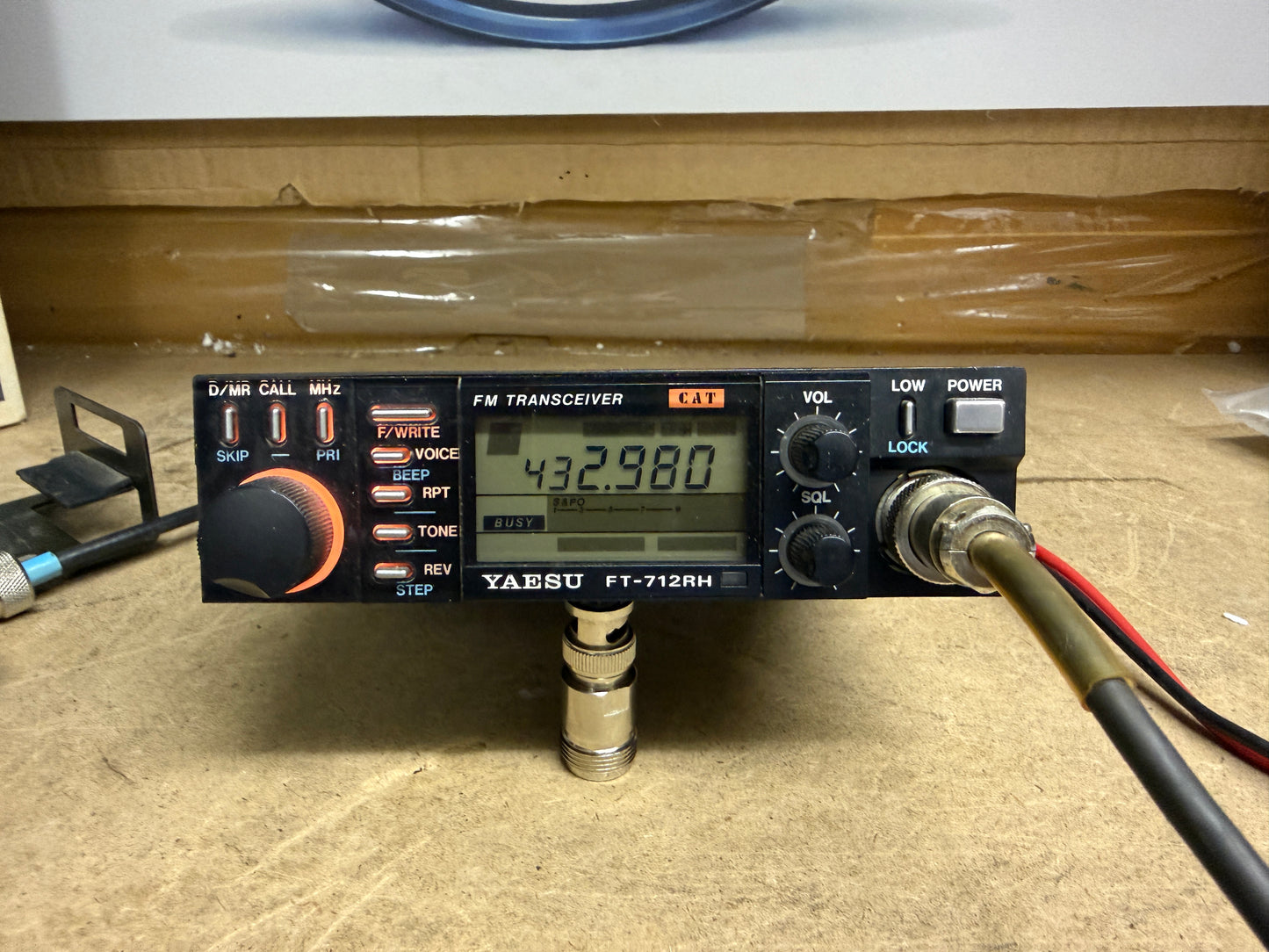 Yaesu FT 712 RH  + toni squelch full set Garanzia 6 Mesi