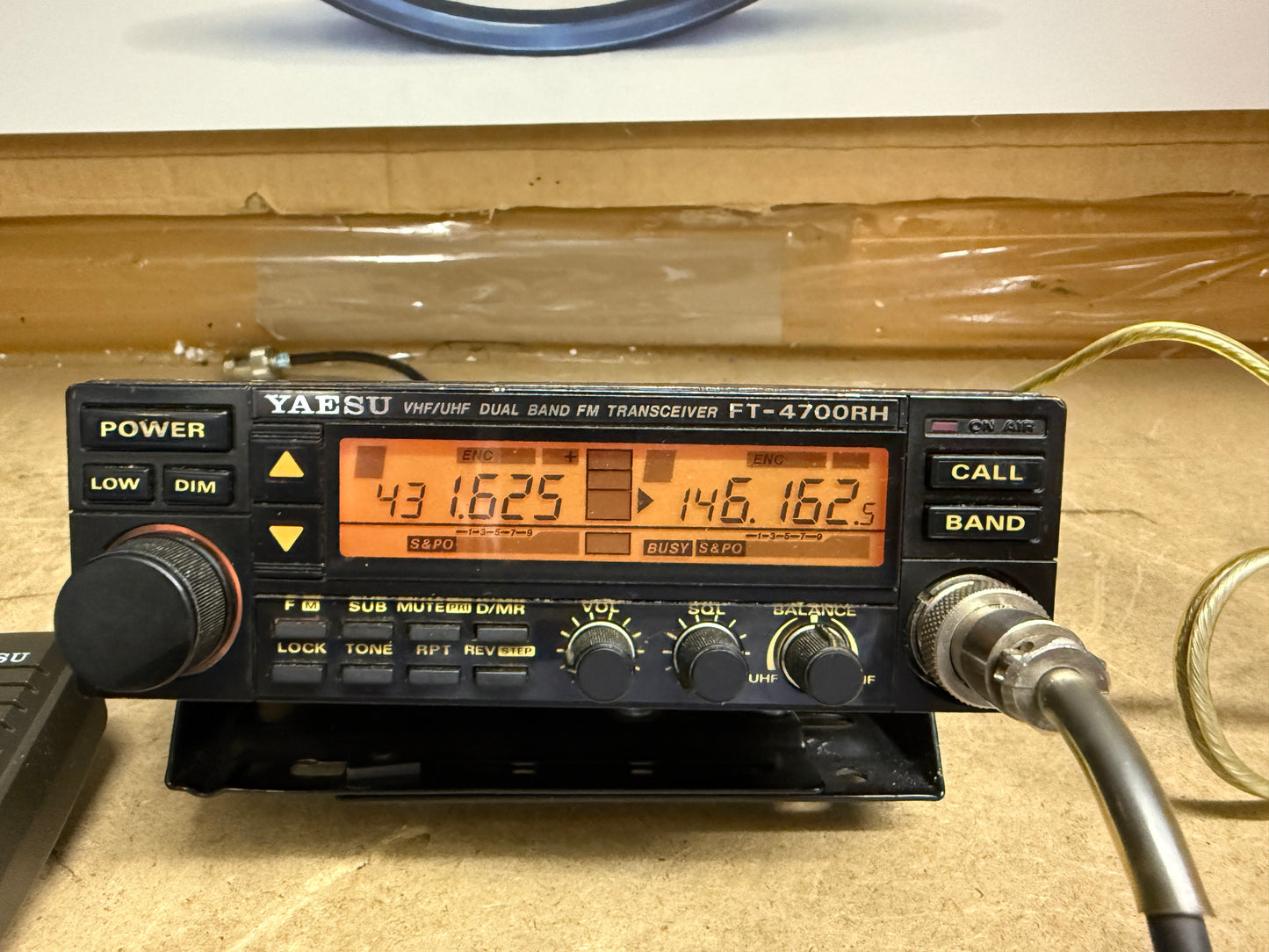 Yaesu FT-4700 RH + toni squelch Garanzia 6 Mesi