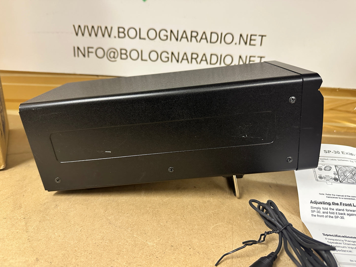 Yaesu SP 30 pari al nuovo