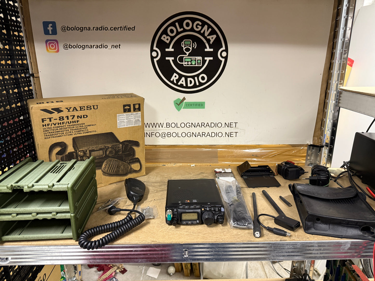 Yaesu ft 817 ND + DSP + bluetooth + 2 betterie full set