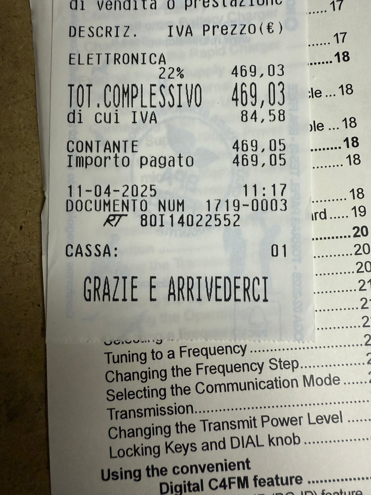 A-1 Yaesu FT5D 04/2025 pari al nuovo Garanzia Ufficiale espanso