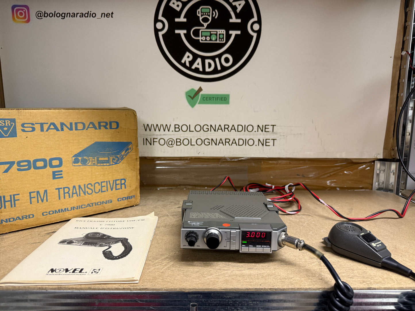 STANDARD C-7900 RADIO VEICOLARE UHF 430 Mhz full set