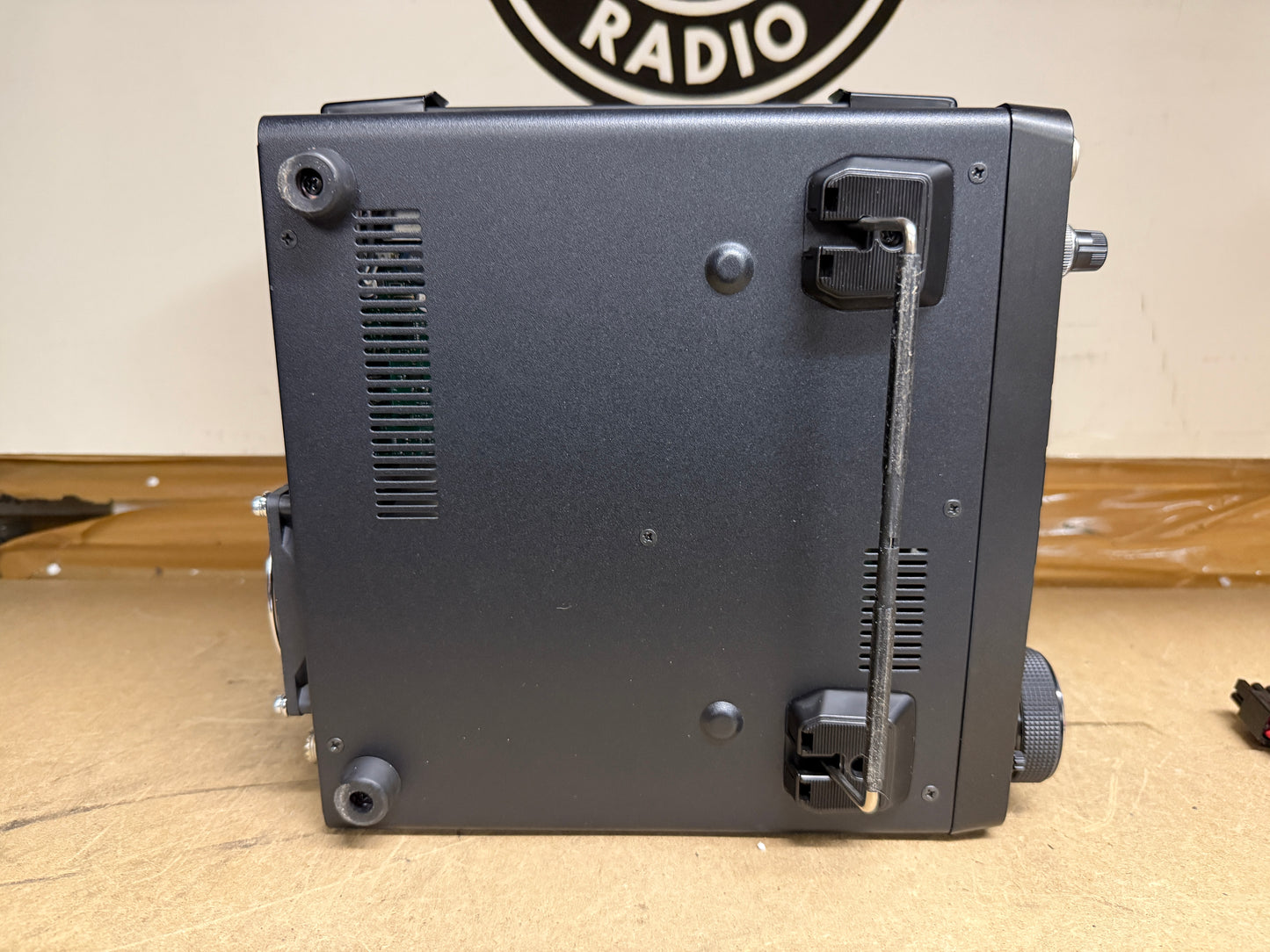 A-1 Icom ic 7300 pari al nuovo Garanzia 12 Mesi