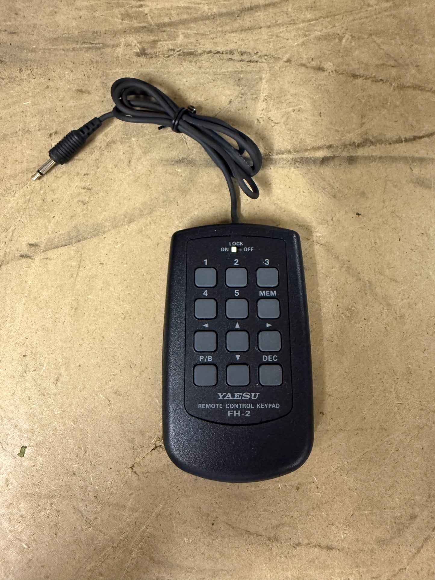 Yaesu FH-2 pari al nuovo