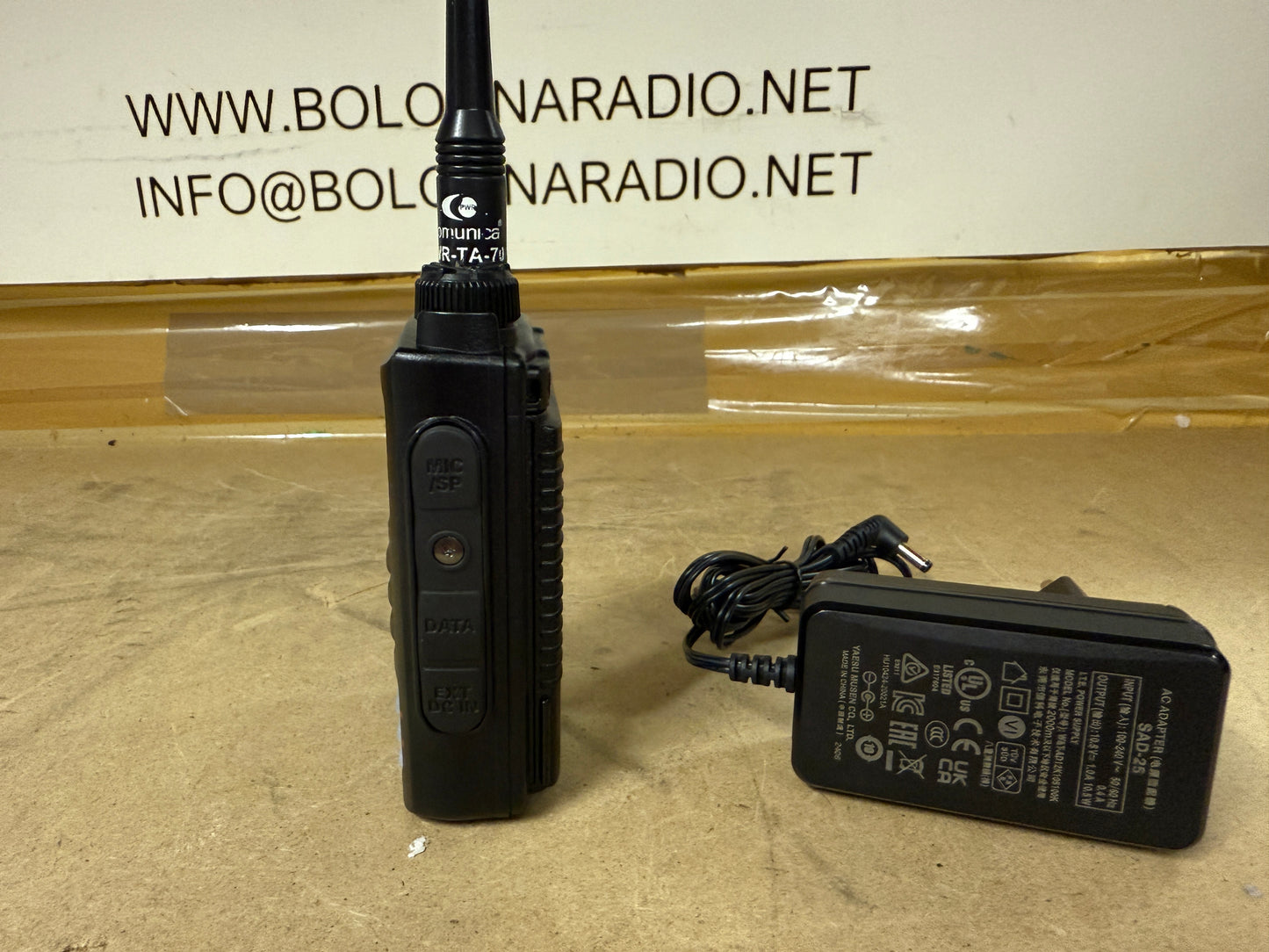 Yaesu FT 70DE pari al nuovo