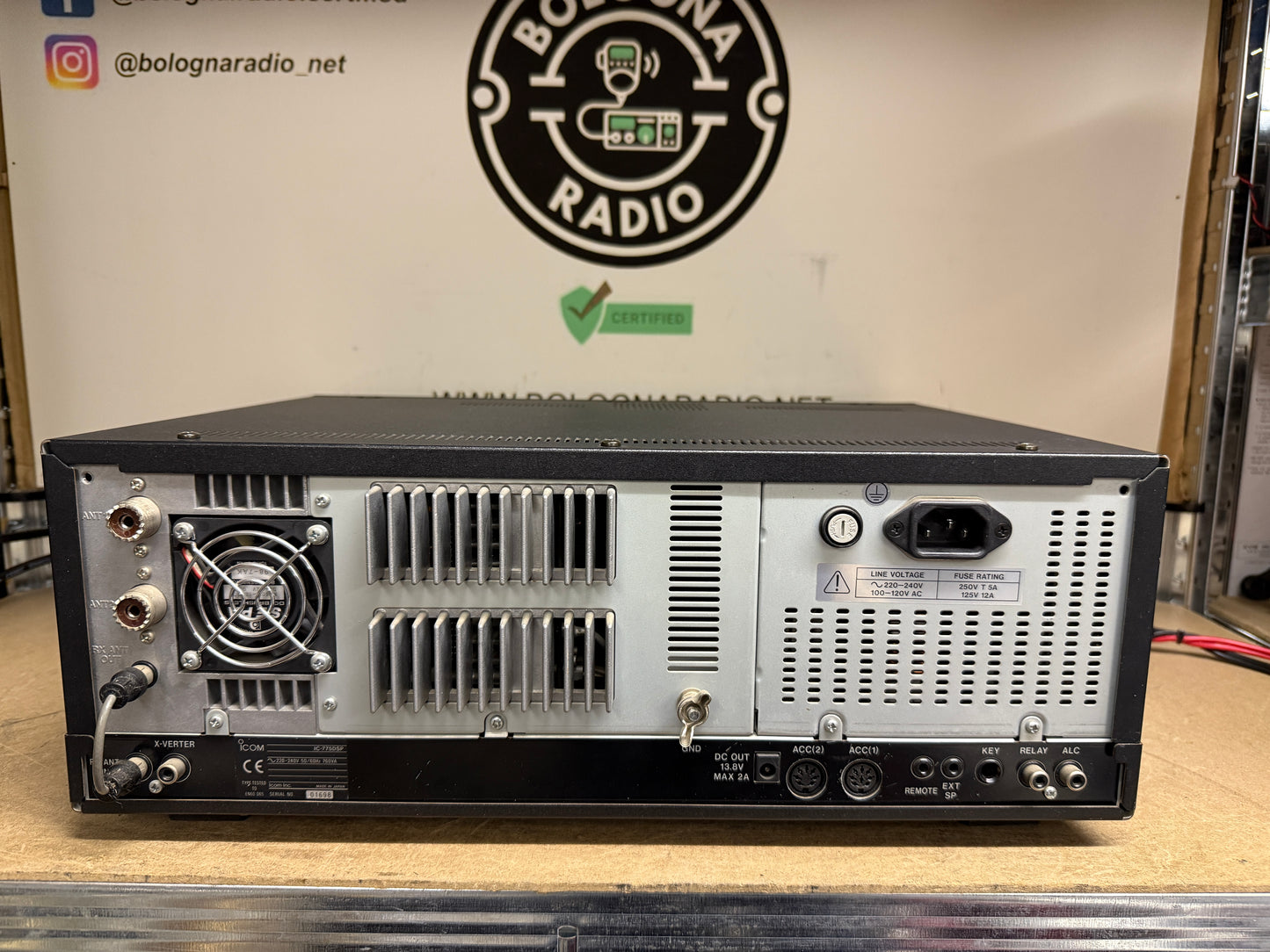 A-1 Icom ic 775 DSP-c2 200 watt + filtro ssb pari al nuovo imballo originale Garanzia 12 Mesi