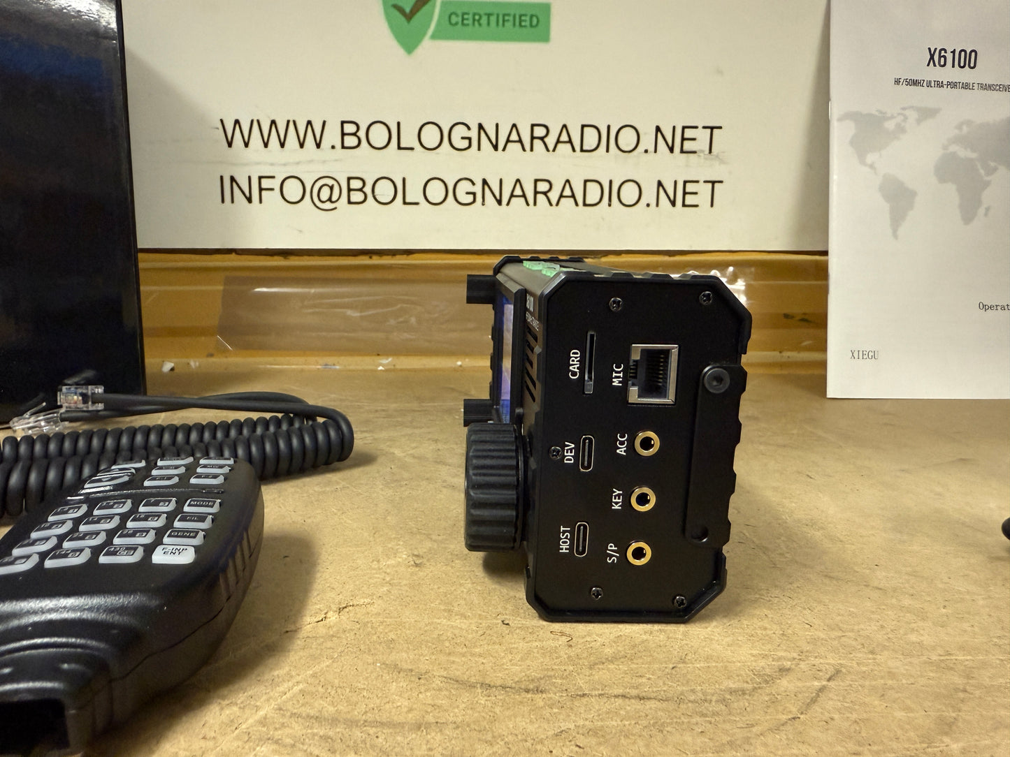 XIEGU X6100 - RTX SDR HF QRP 0.5 - 30 MHZ 10 W CON AT TUNER DSP