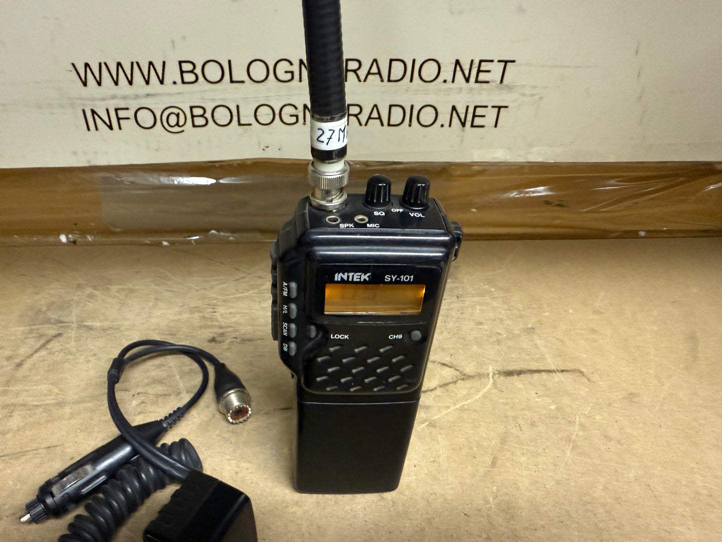 INTEK SY 101 CB OMOLOGATO PORTATILE AM FM