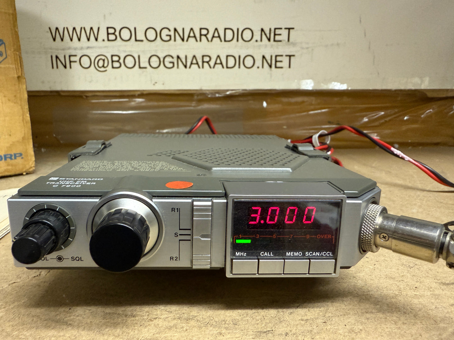 STANDARD C-7900 RADIO VEICOLARE UHF 430 Mhz full set