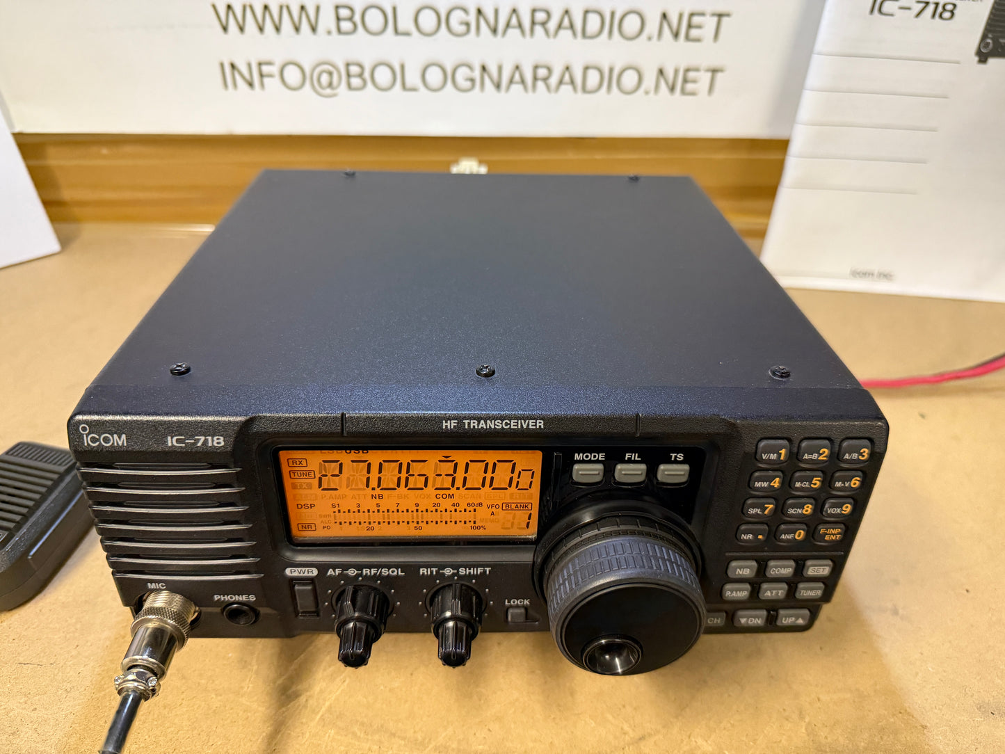 icom IC-718 con DSP espanso in TX 11 metri