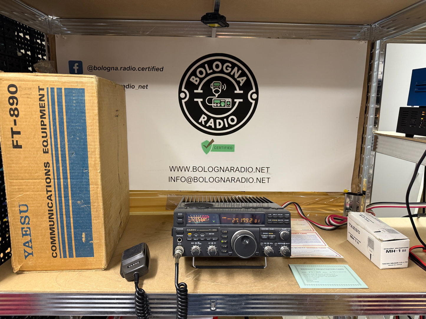 Yaesu FT 890AT con accordatore interno