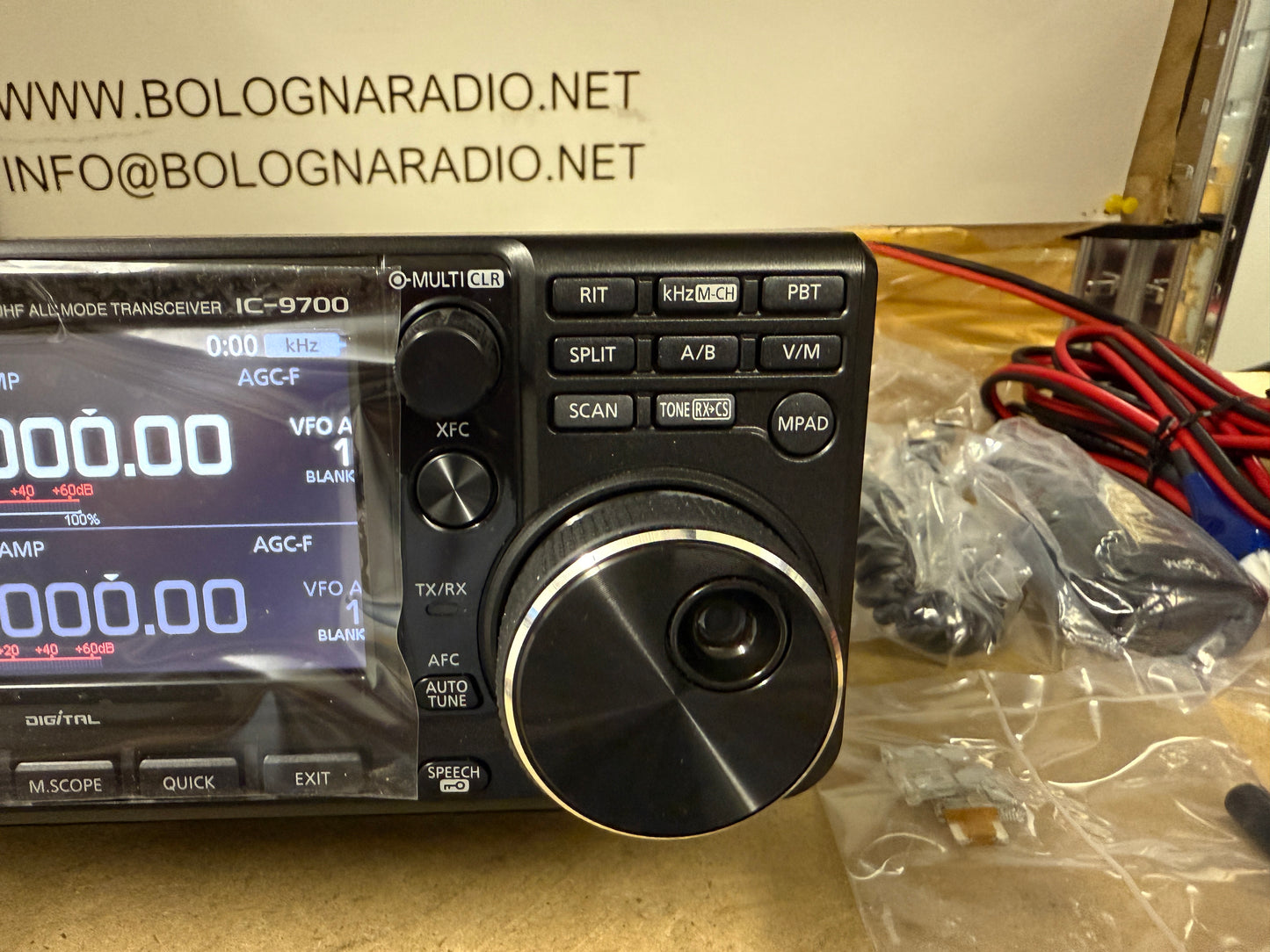Icom ic 9700 nuovo garanzia ufficiale Italia 60 mesi
